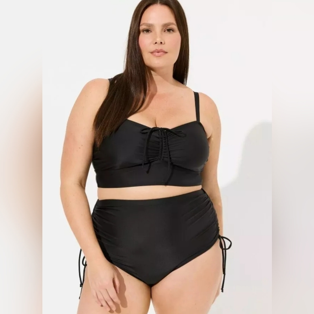 NEW TORRID Wireless Cinch Front Bandeau Bikini Swim Top Plus Size 4X OR 6X